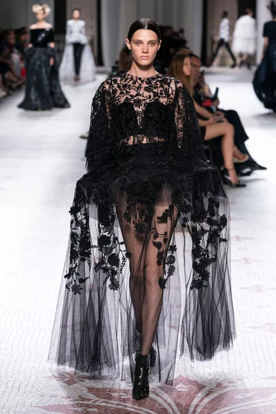 Look 35